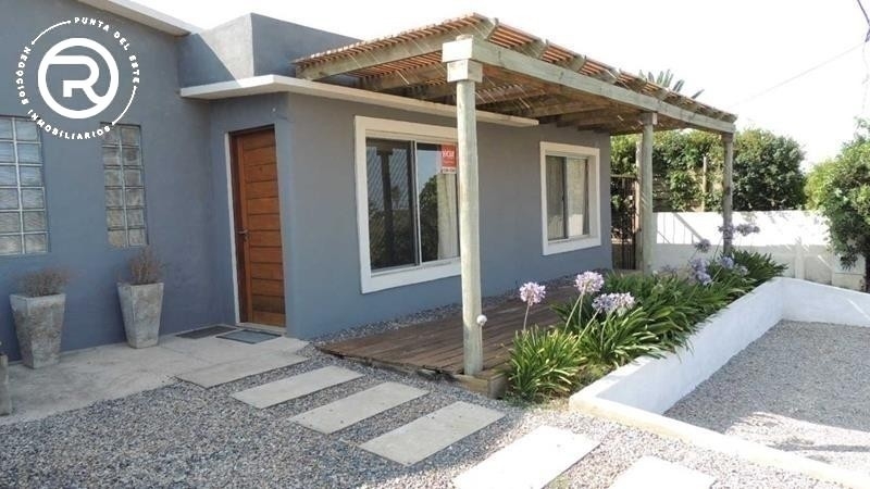 Casa ubicada en zona muy alta con hermosas vistas  